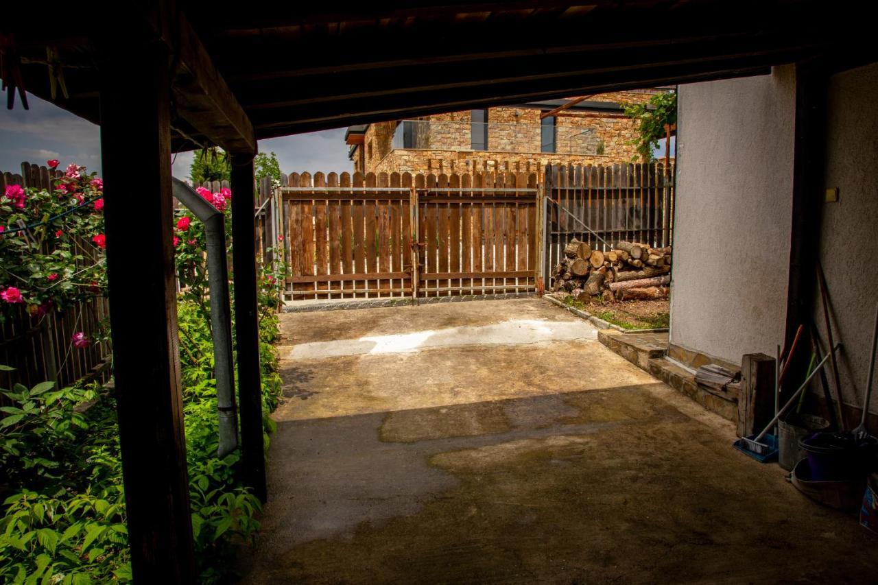 Villa Beni - 4 Bedroom Private House By Flаt Manаger Lozeneț Exterior foto